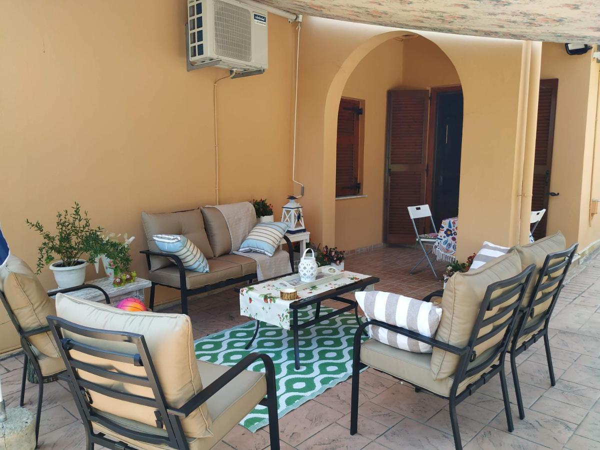 Family Holiday Apartment With Garden & Bbq Velonádes 외부 사진